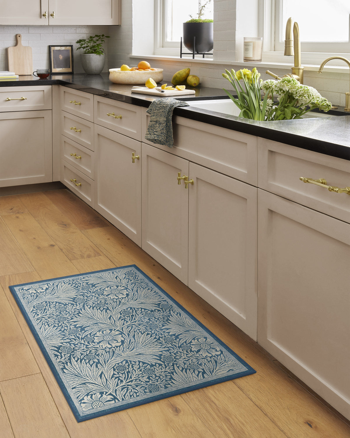 Morris And Co Marigold — Halı, Mavi, AREA, yaşam alanı, 2x3